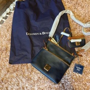 Dooney & Bourke Letter Carrier w/coin purse